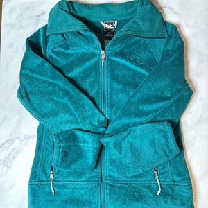 XS Emerald Green North Face.  Good condition.  super warm.